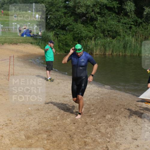 21.06.2026 - 29. Vierlanden-Triathlon Andreas Tolksdorf http://msf.ph/oto/9855893 21.06.2026 08:53:56 Schwimmen 122, 126, 146, 176 meine-sportfotos.de