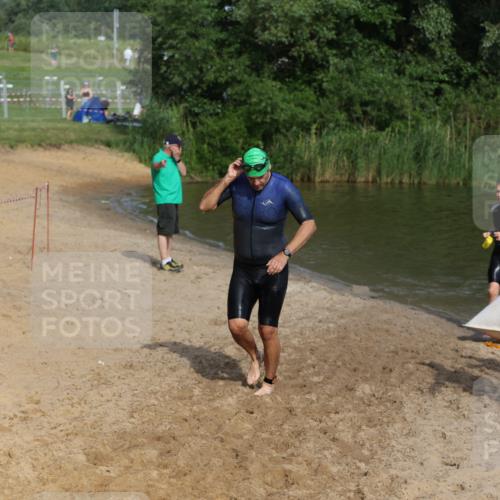 21.06.2026 - 29. Vierlanden-Triathlon Andreas Tolksdorf http://msf.ph/oto/9855896 21.06.2026 08:53:56 Schwimmen 122, 126, 146, 176 meine-sportfotos.de
