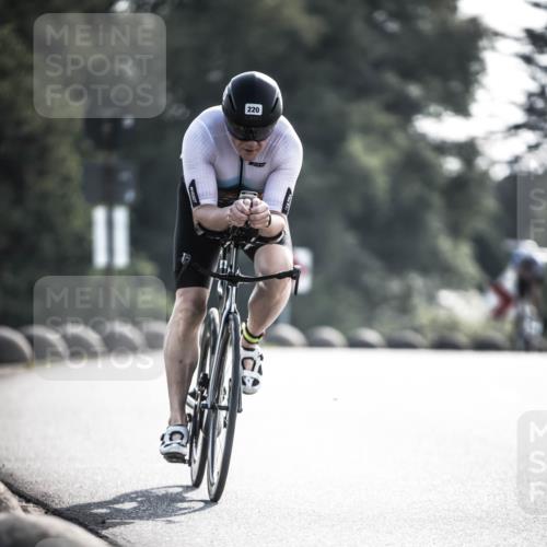 21.06.2026 - 29. Vierlanden-Triathlon H.Heesch http://msf.ph/oto/9855912 21.06.2026 08:56:55 Radfahren 136, 220 meine-sportfotos.de