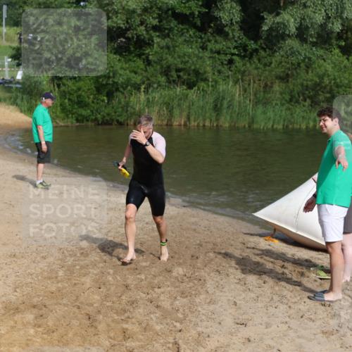 21.06.2026 - 29. Vierlanden-Triathlon Andreas Tolksdorf http://msf.ph/oto/9855915 21.06.2026 08:53:58 Schwimmen 122, 146, 176, 190 meine-sportfotos.de