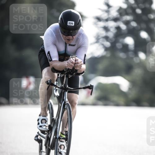21.06.2026 - 29. Vierlanden-Triathlon H.Heesch http://msf.ph/oto/9855920 21.06.2026 08:56:56 Radfahren 118, 136, 220 meine-sportfotos.de
