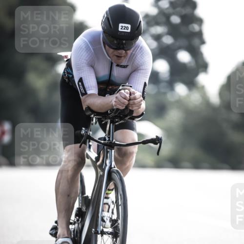 21.06.2026 - 29. Vierlanden-Triathlon H.Heesch http://msf.ph/oto/9855923 21.06.2026 08:56:56 Radfahren 118, 136, 220 meine-sportfotos.de
