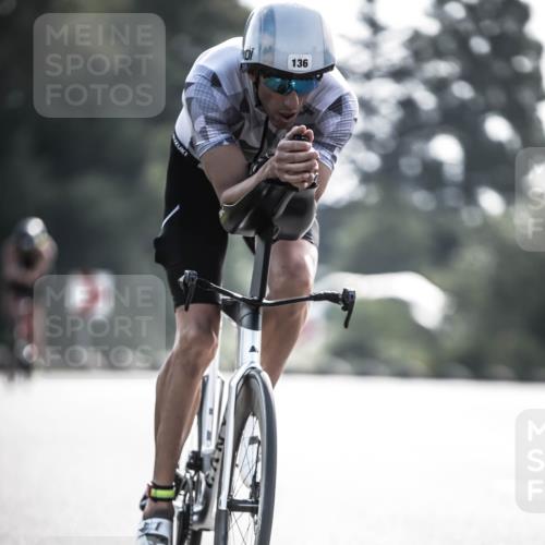 21.06.2026 - 29. Vierlanden-Triathlon H.Heesch http://msf.ph/oto/9855944 21.06.2026 08:57:01 Radfahren 118, 136 meine-sportfotos.de