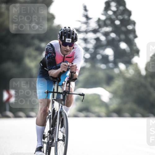 21.06.2026 - 29. Vierlanden-Triathlon H.Heesch http://msf.ph/oto/9855976 21.06.2026 08:57:25 Radfahren 186 meine-sportfotos.de