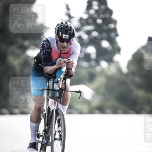 21.06.2026 - 29. Vierlanden-Triathlon H.Heesch http://msf.ph/oto/9855978 21.06.2026 08:57:25 Radfahren 186 meine-sportfotos.de