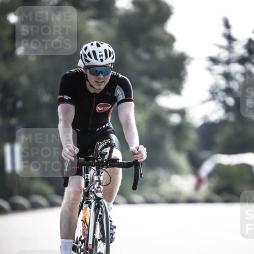 21.06.2026 - 29. Vierlanden-Triathlon H.Heesch http://msf.ph/oto/9856016 21.06.2026 08:57:51 Radfahren 89, 119 meine-sportfotos.de