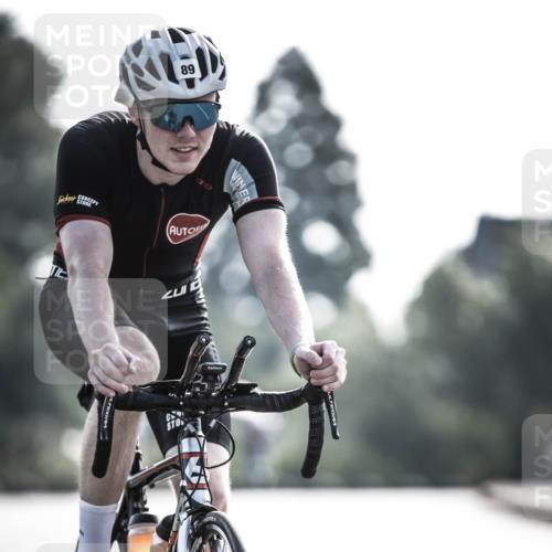 21.06.2026 - 29. Vierlanden-Triathlon H.Heesch http://msf.ph/oto/9856025 21.06.2026 08:57:52 Radfahren 89, 119 meine-sportfotos.de