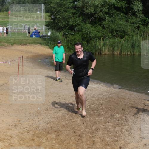21.06.2026 - 29. Vierlanden-Triathlon Andreas Tolksdorf http://msf.ph/oto/9856034 21.06.2026 08:55:01 Schwimmen 19 meine-sportfotos.de