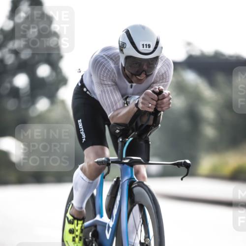 21.06.2026 - 29. Vierlanden-Triathlon H.Heesch http://msf.ph/oto/9856044 21.06.2026 08:57:58 Radfahren 40, 90, 119 meine-sportfotos.de