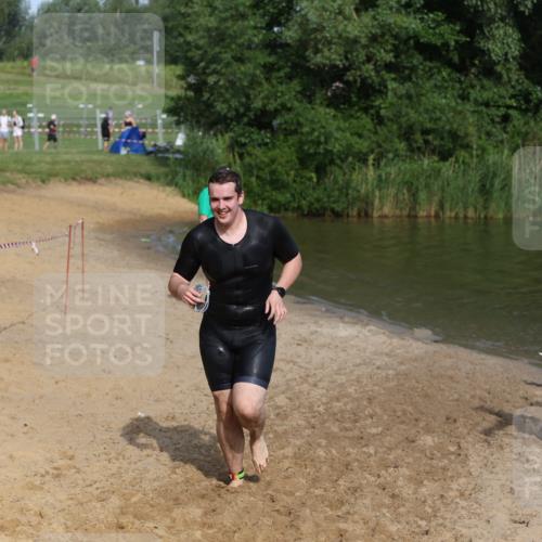21.06.2026 - 29. Vierlanden-Triathlon Andreas Tolksdorf http://msf.ph/oto/9856061 21.06.2026 08:55:01 Schwimmen 19 meine-sportfotos.de