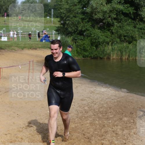 21.06.2026 - 29. Vierlanden-Triathlon Andreas Tolksdorf http://msf.ph/oto/9856076 21.06.2026 08:55:02 Schwimmen 19 meine-sportfotos.de