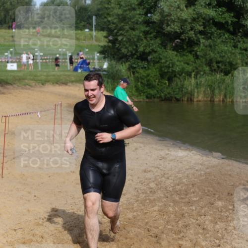 21.06.2026 - 29. Vierlanden-Triathlon Andreas Tolksdorf http://msf.ph/oto/9856078 21.06.2026 08:55:02 Schwimmen 19 meine-sportfotos.de