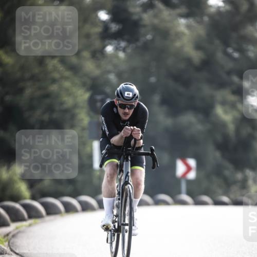 21.06.2026 - 29. Vierlanden-Triathlon H.Heesch http://msf.ph/oto/9856079 21.06.2026 08:58:05 Radfahren 40, 90 meine-sportfotos.de