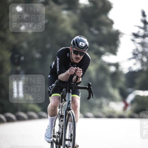 21.06.2026 - 29. Vierlanden-Triathlon H.Heesch http://msf.ph/oto/9856088 21.06.2026 08:58:05 Radfahren 40, 90 meine-sportfotos.de