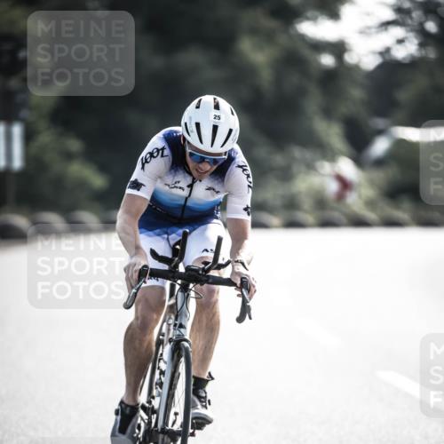 21.06.2026 - 29. Vierlanden-Triathlon H.Heesch http://msf.ph/oto/9856110 21.06.2026 08:58:24 Radfahren 25, 175 meine-sportfotos.de
