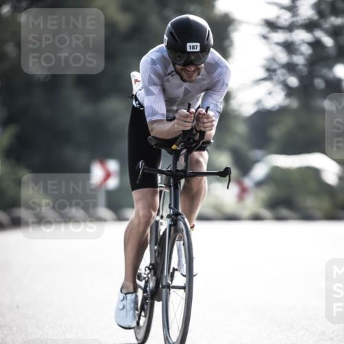 21.06.2026 - 29. Vierlanden-Triathlon H.Heesch http://msf.ph/oto/9856173 21.06.2026 08:58:53 Radfahren 153, 160, 187 meine-sportfotos.de