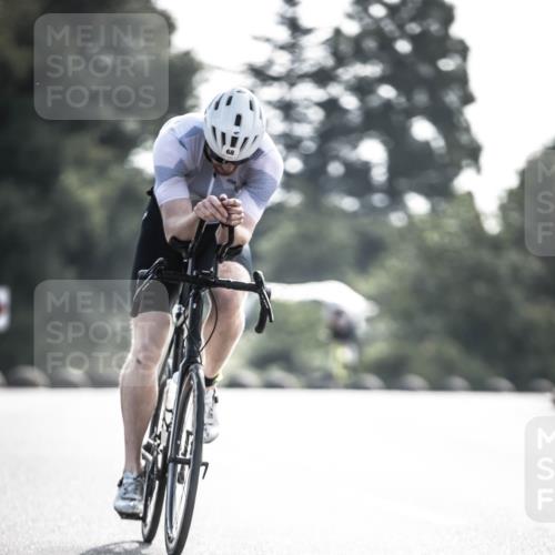 21.06.2026 - 29. Vierlanden-Triathlon H.Heesch http://msf.ph/oto/9856215 21.06.2026 08:59:16 Radfahren 68, 199 meine-sportfotos.de