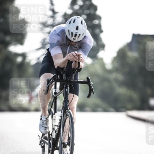 21.06.2026 - 29. Vierlanden-Triathlon H.Heesch http://msf.ph/oto/9856222 21.06.2026 08:59:17 Radfahren 68, 199 meine-sportfotos.de