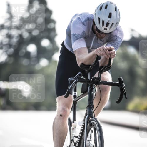 21.06.2026 - 29. Vierlanden-Triathlon H.Heesch http://msf.ph/oto/9856228 21.06.2026 08:59:17 Radfahren 68, 199 meine-sportfotos.de