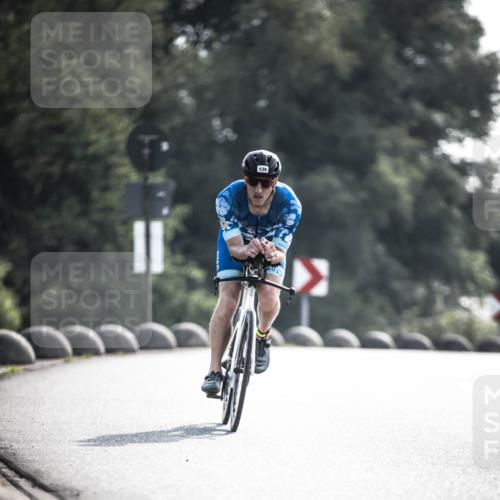 21.06.2026 - 29. Vierlanden-Triathlon H.Heesch http://msf.ph/oto/9856257 21.06.2026 08:59:28 Radfahren 139 meine-sportfotos.de