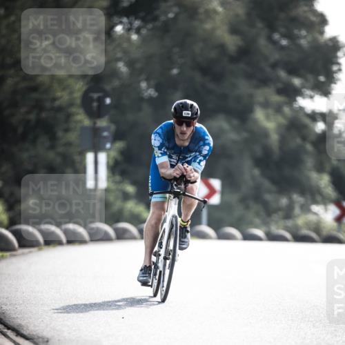 21.06.2026 - 29. Vierlanden-Triathlon H.Heesch http://msf.ph/oto/9856259 21.06.2026 08:59:28 Radfahren 139 meine-sportfotos.de