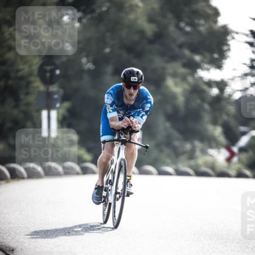 21.06.2026 - 29. Vierlanden-Triathlon H.Heesch http://msf.ph/oto/9856261 21.06.2026 08:59:29 Radfahren 139 meine-sportfotos.de