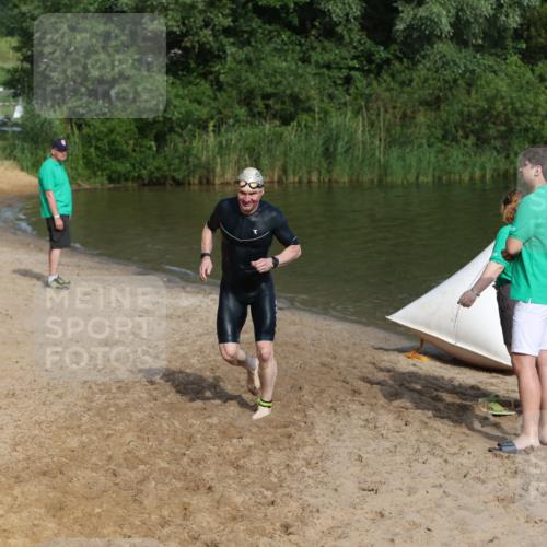 21.06.2026 - 29. Vierlanden-Triathlon Andreas Tolksdorf http://msf.ph/oto/9856266 21.06.2026 08:56:00 Schwimmen 138 meine-sportfotos.de