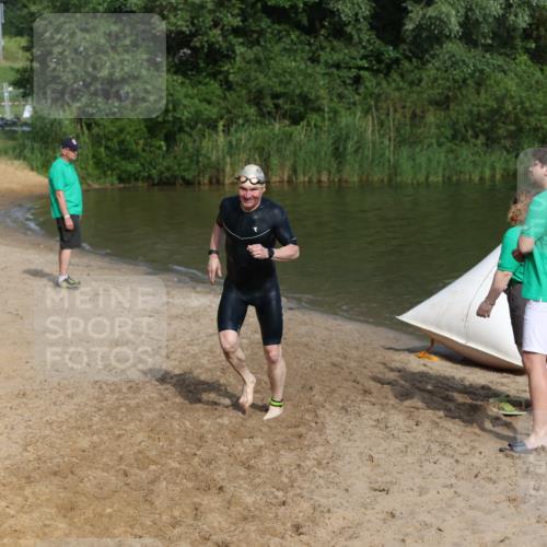 21.06.2026 - 29. Vierlanden-Triathlon Andreas Tolksdorf http://msf.ph/oto/9856269 21.06.2026 08:56:00 Schwimmen 138 meine-sportfotos.de
