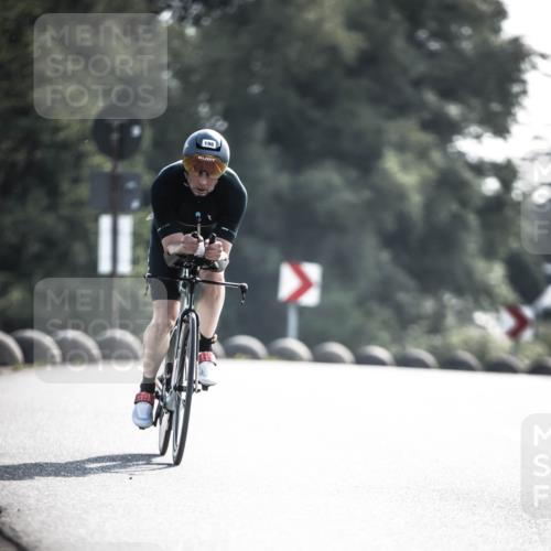 21.06.2026 - 29. Vierlanden-Triathlon H.Heesch http://msf.ph/oto/9856291 21.06.2026 08:59:37 Radfahren 198 meine-sportfotos.de