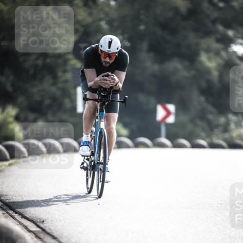21.06.2026 - 29. Vierlanden-Triathlon H.Heesch http://msf.ph/oto/9856319 21.06.2026 08:59:48 Radfahren 135 meine-sportfotos.de