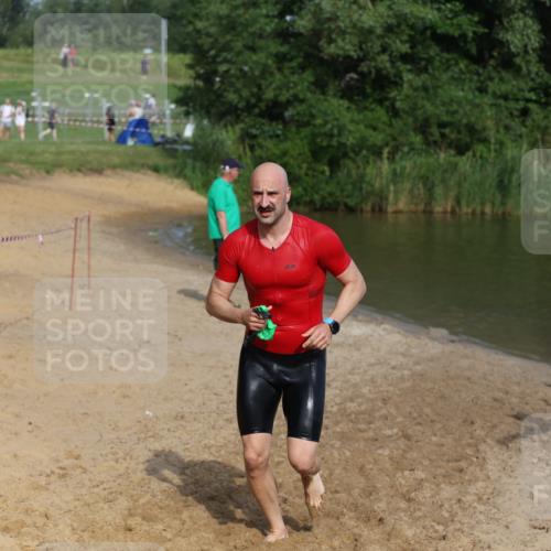 21.06.2026 - 29. Vierlanden-Triathlon Andreas Tolksdorf http://msf.ph/oto/9856330 21.06.2026 08:56:19 Schwimmen 121 meine-sportfotos.de
