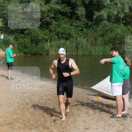 21.06.2026 - 29. Vierlanden-Triathlon Andreas Tolksdorf http://msf.ph/oto/9856371 21.06.2026 08:56:36 Schwimmen 123 meine-sportfotos.de