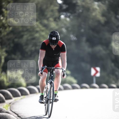 21.06.2026 - 29. Vierlanden-Triathlon H.Heesch http://msf.ph/oto/9856388 21.06.2026 09:00:37 Radfahren 48, 156 meine-sportfotos.de