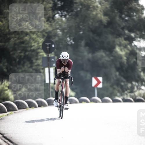 21.06.2026 - 29. Vierlanden-Triathlon H.Heesch http://msf.ph/oto/9856409 21.06.2026 09:00:47 Radfahren 157 meine-sportfotos.de