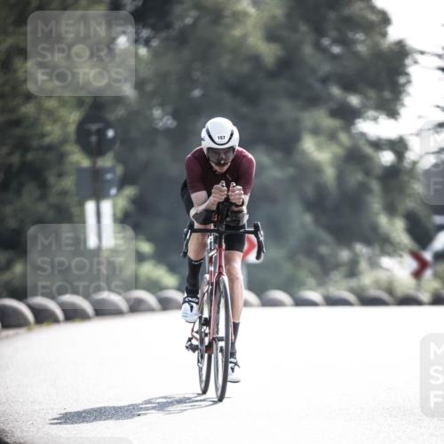 21.06.2026 - 29. Vierlanden-Triathlon H.Heesch http://msf.ph/oto/9856422 21.06.2026 09:00:48 Radfahren 157 meine-sportfotos.de