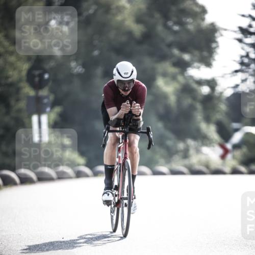 21.06.2026 - 29. Vierlanden-Triathlon H.Heesch http://msf.ph/oto/9856425 21.06.2026 09:00:48 Radfahren 157 meine-sportfotos.de
