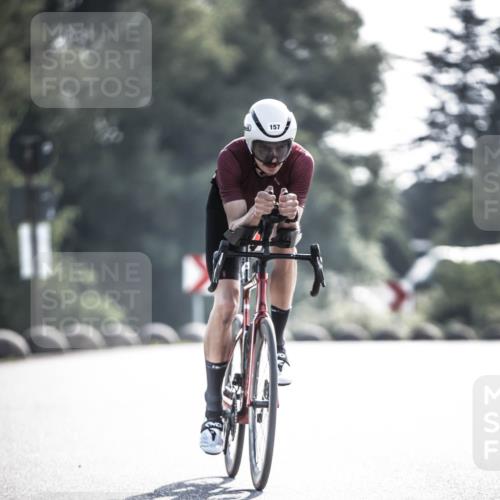 21.06.2026 - 29. Vierlanden-Triathlon H.Heesch http://msf.ph/oto/9856428 21.06.2026 09:00:48 Radfahren 157 meine-sportfotos.de