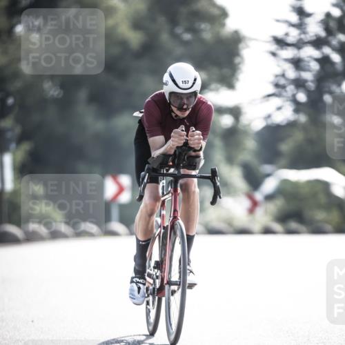 21.06.2026 - 29. Vierlanden-Triathlon H.Heesch http://msf.ph/oto/9856430 21.06.2026 09:00:48 Radfahren 157 meine-sportfotos.de