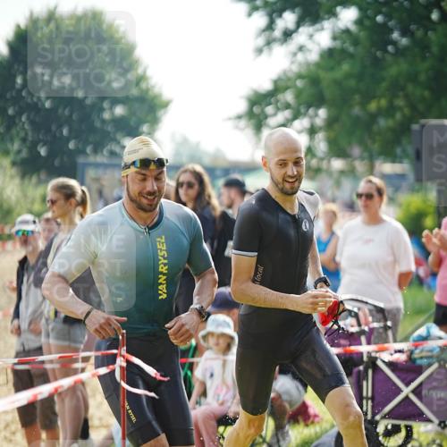 21.06.2026 - 29. Vierlanden-Triathlon LAZAROV Photography http://msf.ph/oto/9856487 21.06.2026 08:35:29 Schwimmen 23, 49, 79 meine-sportfotos.de
