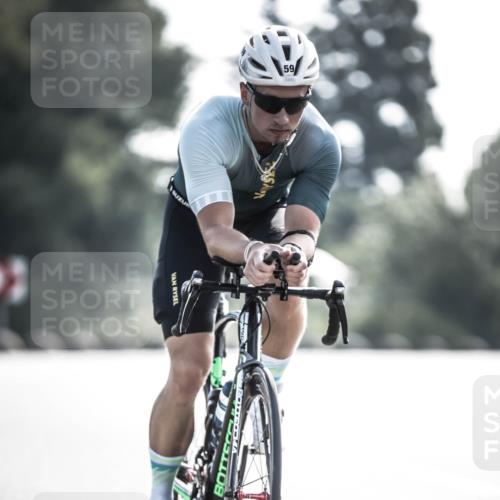 21.06.2026 - 29. Vierlanden-Triathlon H.Heesch http://msf.ph/oto/9856515 21.06.2026 09:01:11 Radfahren 59 meine-sportfotos.de