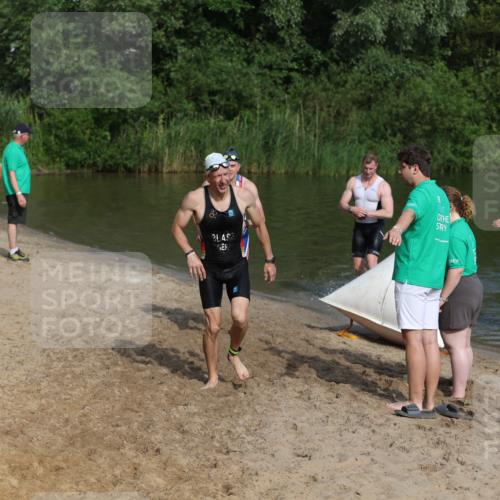 21.06.2026 - 29. Vierlanden-Triathlon Andreas Tolksdorf http://msf.ph/oto/9856524 21.06.2026 08:58:14 Schwimmen 8, 158 meine-sportfotos.de