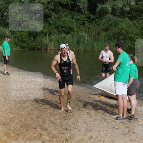 21.06.2026 - 29. Vierlanden-Triathlon Andreas Tolksdorf http://msf.ph/oto/9856531 21.06.2026 08:58:14 Schwimmen 8, 158 meine-sportfotos.de