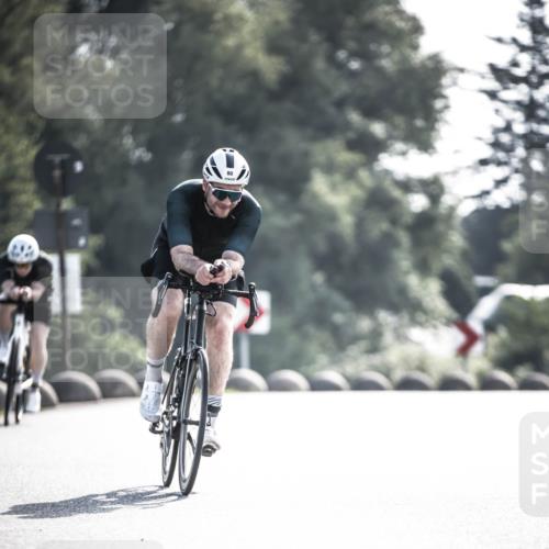 21.06.2026 - 29. Vierlanden-Triathlon H.Heesch http://msf.ph/oto/9856566 21.06.2026 09:01:28 Radfahren 80, 101, 151 meine-sportfotos.de