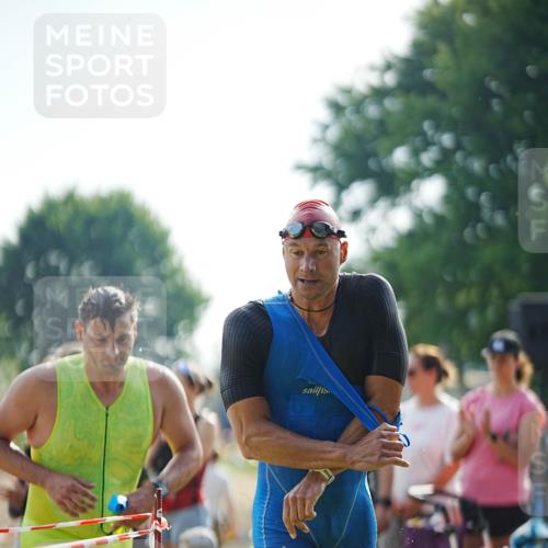 21.06.2026 - 29. Vierlanden-Triathlon LAZAROV Photography http://msf.ph/oto/9856582 21.06.2026 08:39:25 Schwimmen 32, 166, 212 meine-sportfotos.de