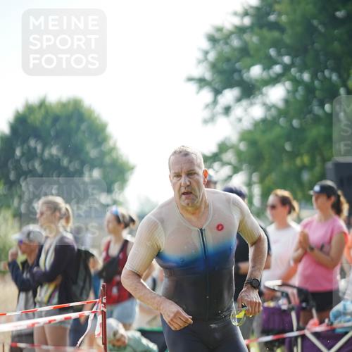 21.06.2026 - 29. Vierlanden-Triathlon LAZAROV Photography http://msf.ph/oto/9856601 21.06.2026 08:39:35 Schwimmen 3, 32, 155, 166 meine-sportfotos.de
