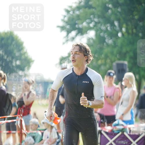 21.06.2026 - 29. Vierlanden-Triathlon LAZAROV Photography http://msf.ph/oto/9856642 21.06.2026 08:39:55 Schwimmen 72, 103 meine-sportfotos.de