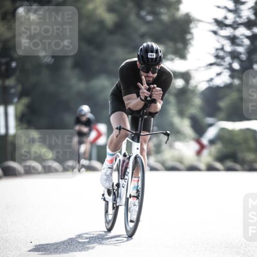 21.06.2026 - 29. Vierlanden-Triathlon H.Heesch http://msf.ph/oto/9856674 21.06.2026 09:01:38 Radfahren 5, 100, 161 meine-sportfotos.de