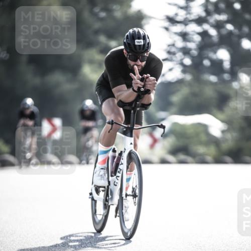 21.06.2026 - 29. Vierlanden-Triathlon H.Heesch http://msf.ph/oto/9856679 21.06.2026 09:01:39 Radfahren 5, 100, 161 meine-sportfotos.de
