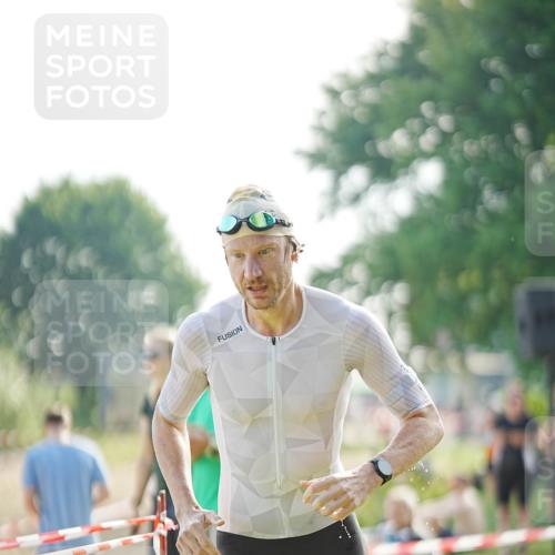21.06.2026 - 29. Vierlanden-Triathlon LAZAROV Photography http://msf.ph/oto/9856729 21.06.2026 08:49:38 Schwimmen 187 meine-sportfotos.de
