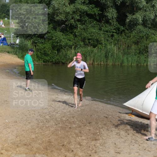 21.06.2026 - 29. Vierlanden-Triathlon Andreas Tolksdorf http://msf.ph/oto/9856740 21.06.2026 08:58:44 Schwimmen 275 meine-sportfotos.de